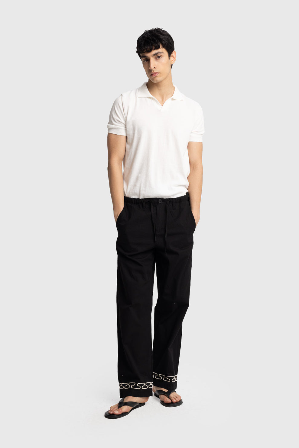 Giesto Poplin Pants with Embroidery Details in black