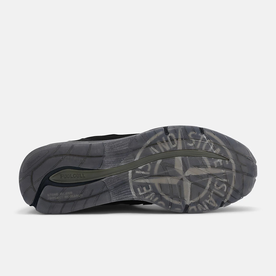 New Balance x Stone Island 991v2 Trainers