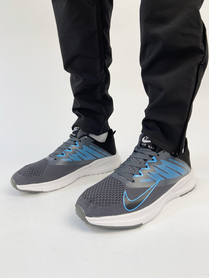 Nike air max trainers air zoom blue and grey