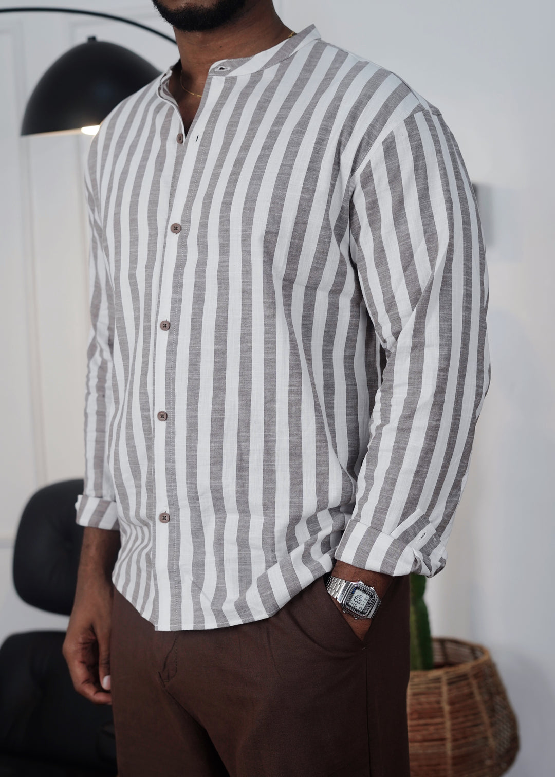 Massimo striped tab collar in brown
