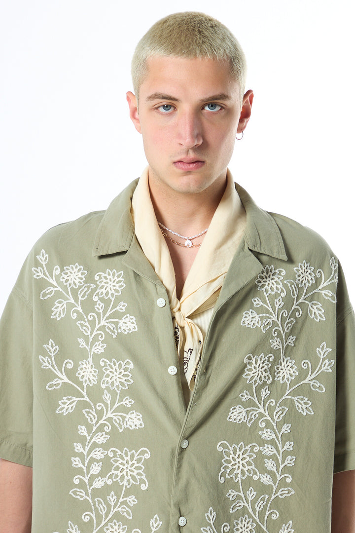 VAMOS FLORAL EMBROIDERED OVERSIZE SHORT SLEEVE LINEN SHIRT GREEN