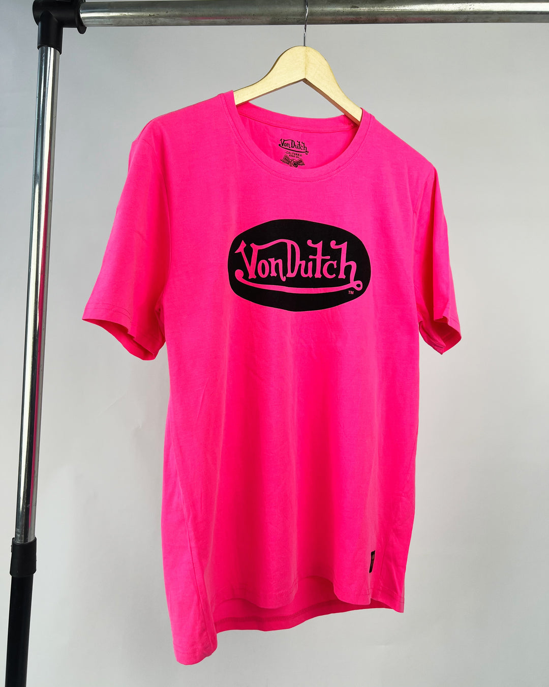 Von Dutch t-shirt in pink