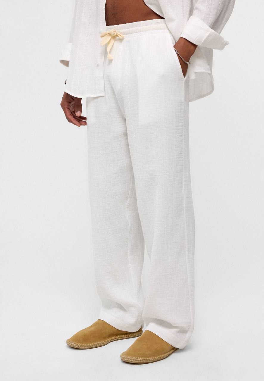 Essence of Life Linen Pants in White