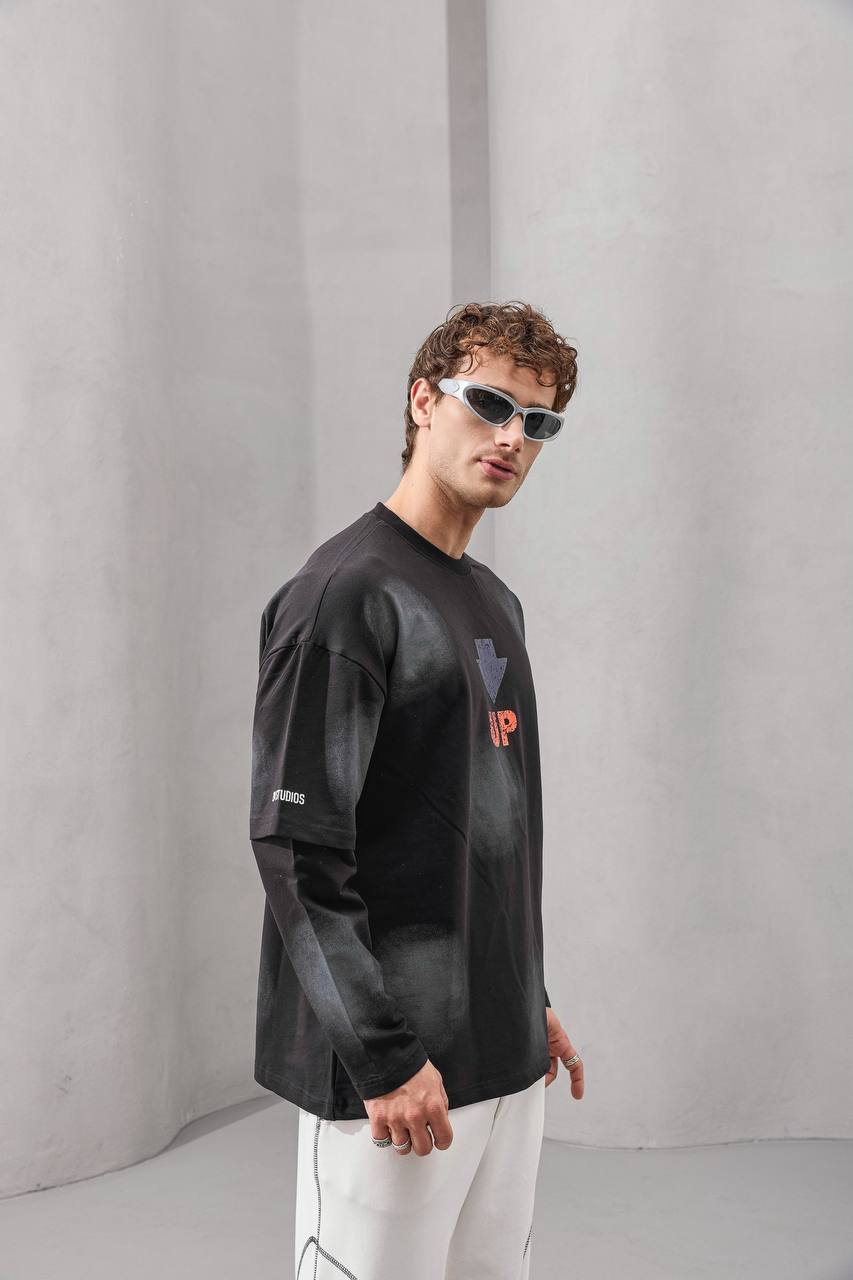 2morrow Archives Longsleeve T-shirt in Black