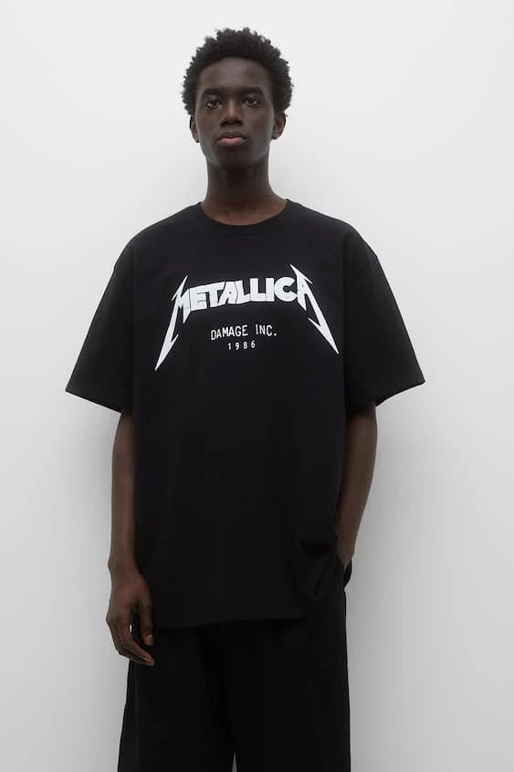 Renvill Metallica Backprint T-shirt in black