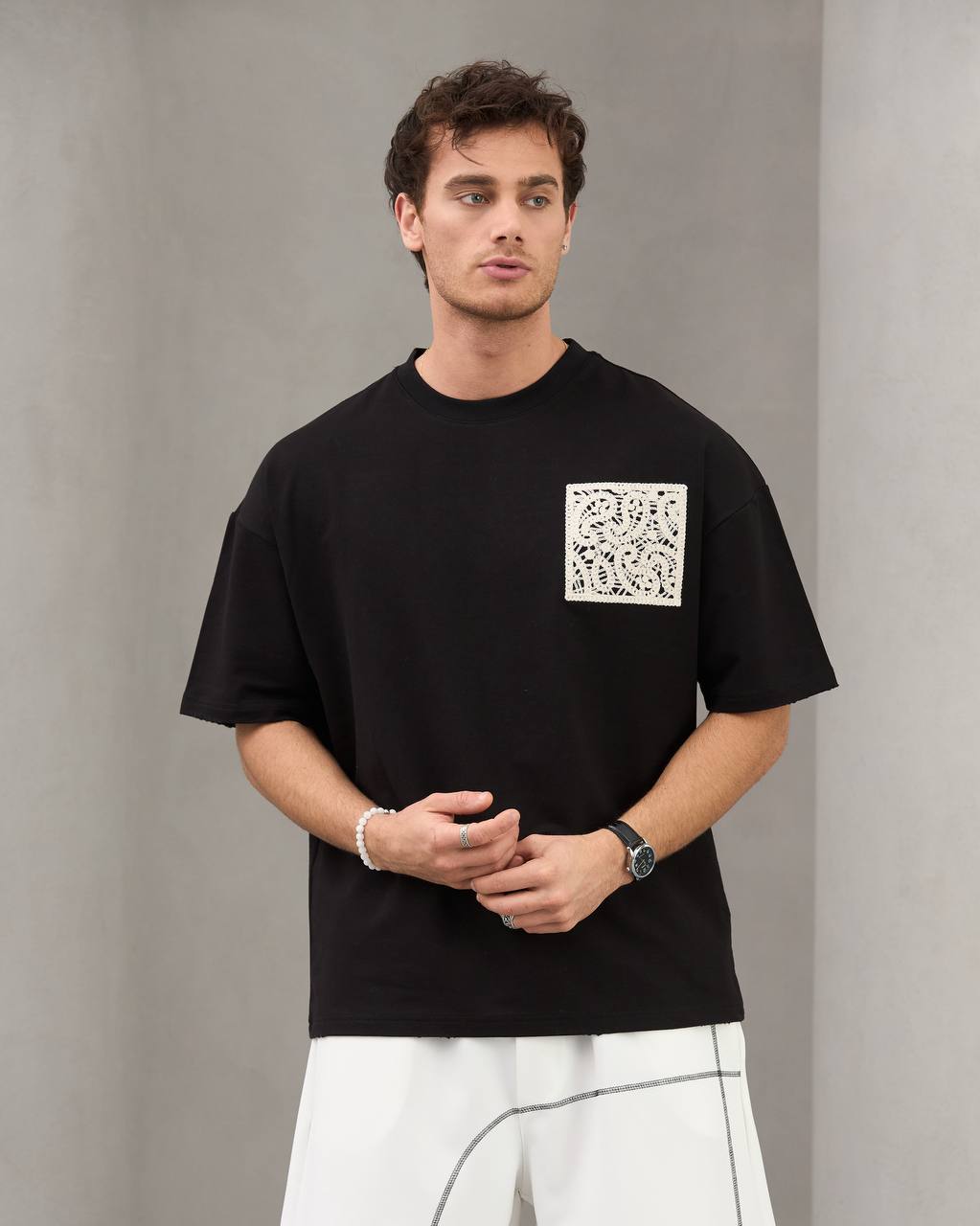 2morrow embroidered paisley T-shirt in black