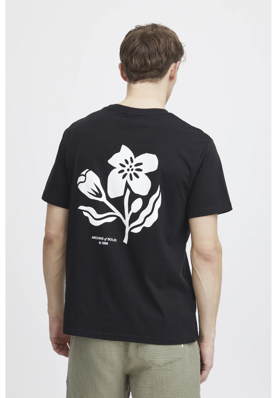 Solid Fulton T-shirt in black