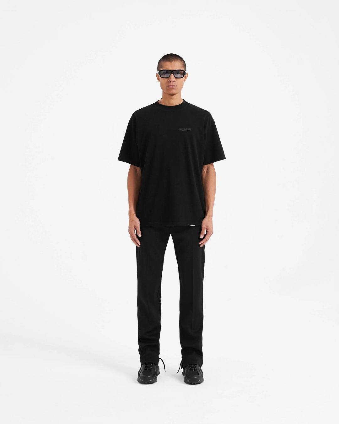 REPRESENT OWNERS CLUB T-SHIRT IN BLACK REFLECTIVE