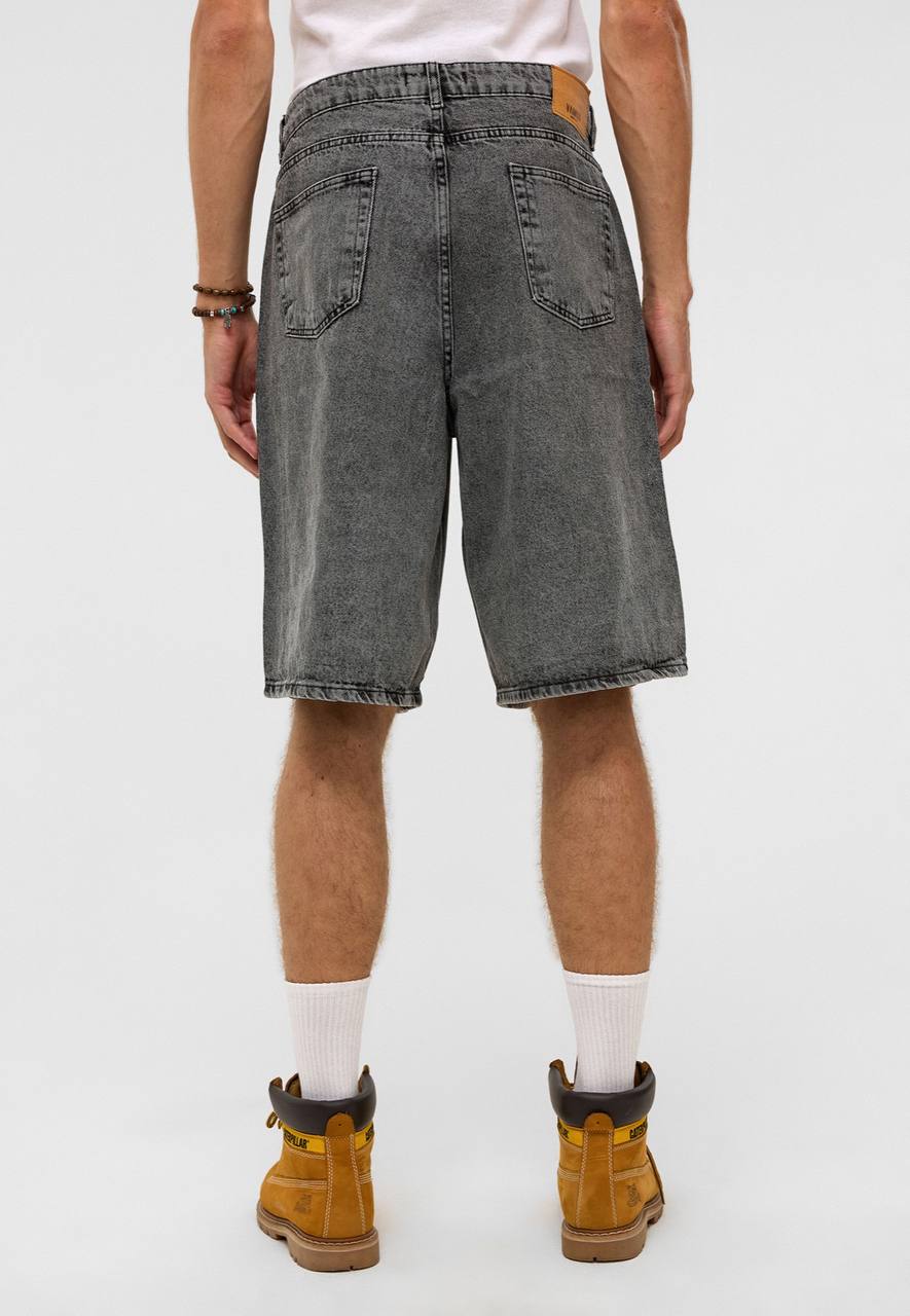 Vamos Baggy Jeans Shorts in Grey