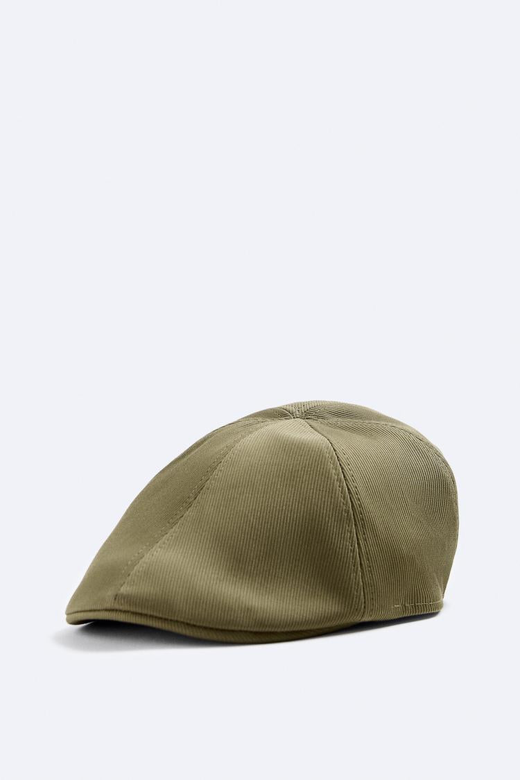 ZARA TEXTURED FLAT CAP