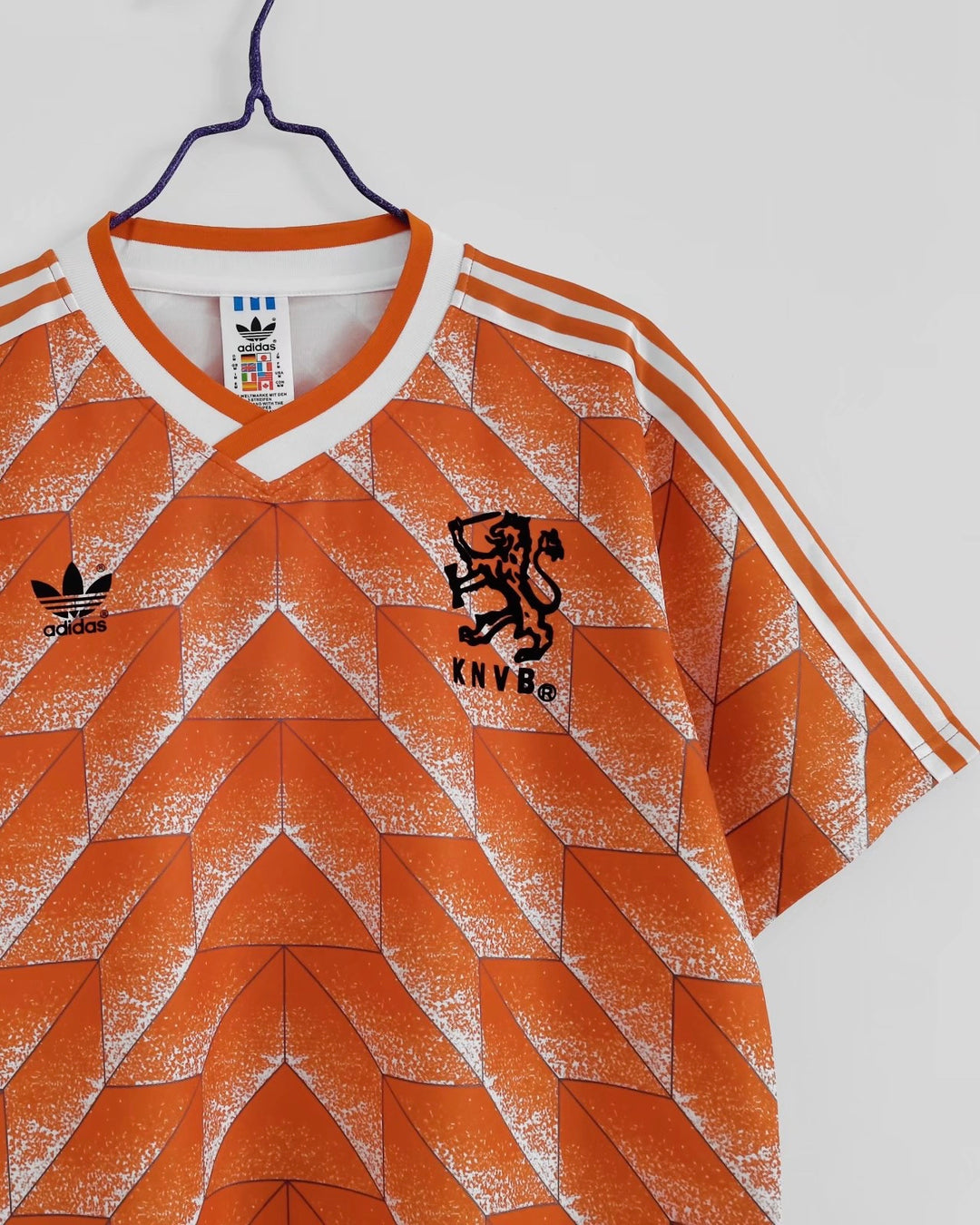 Netherlands 1988 Retro Jersey T-shirt in orange