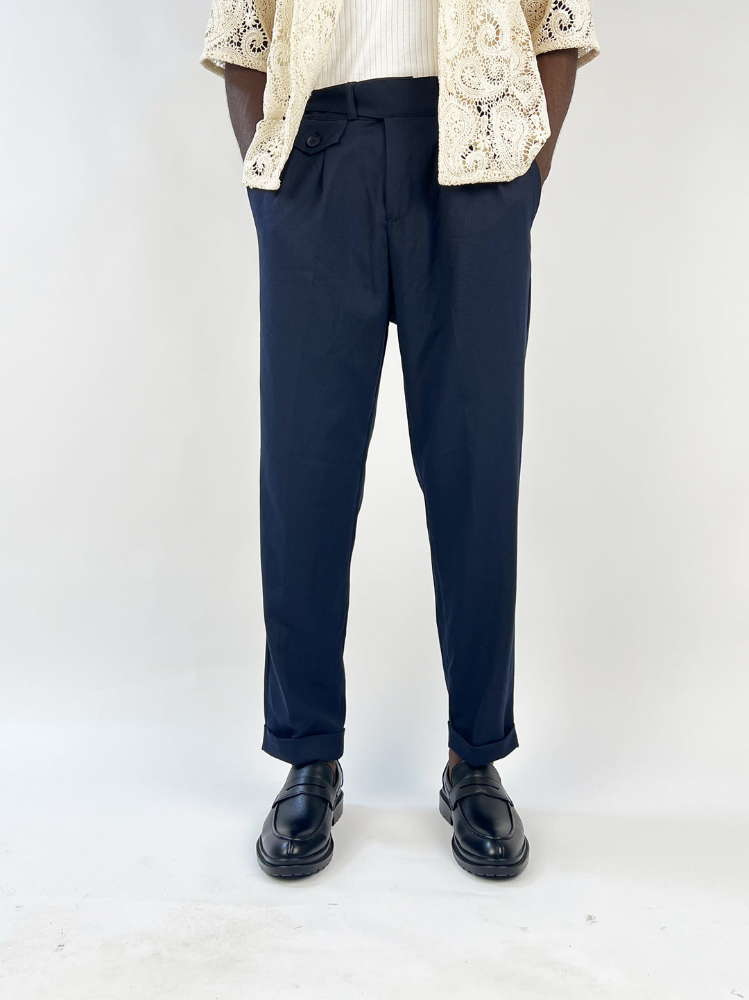 Giesto belted pants in navy blue