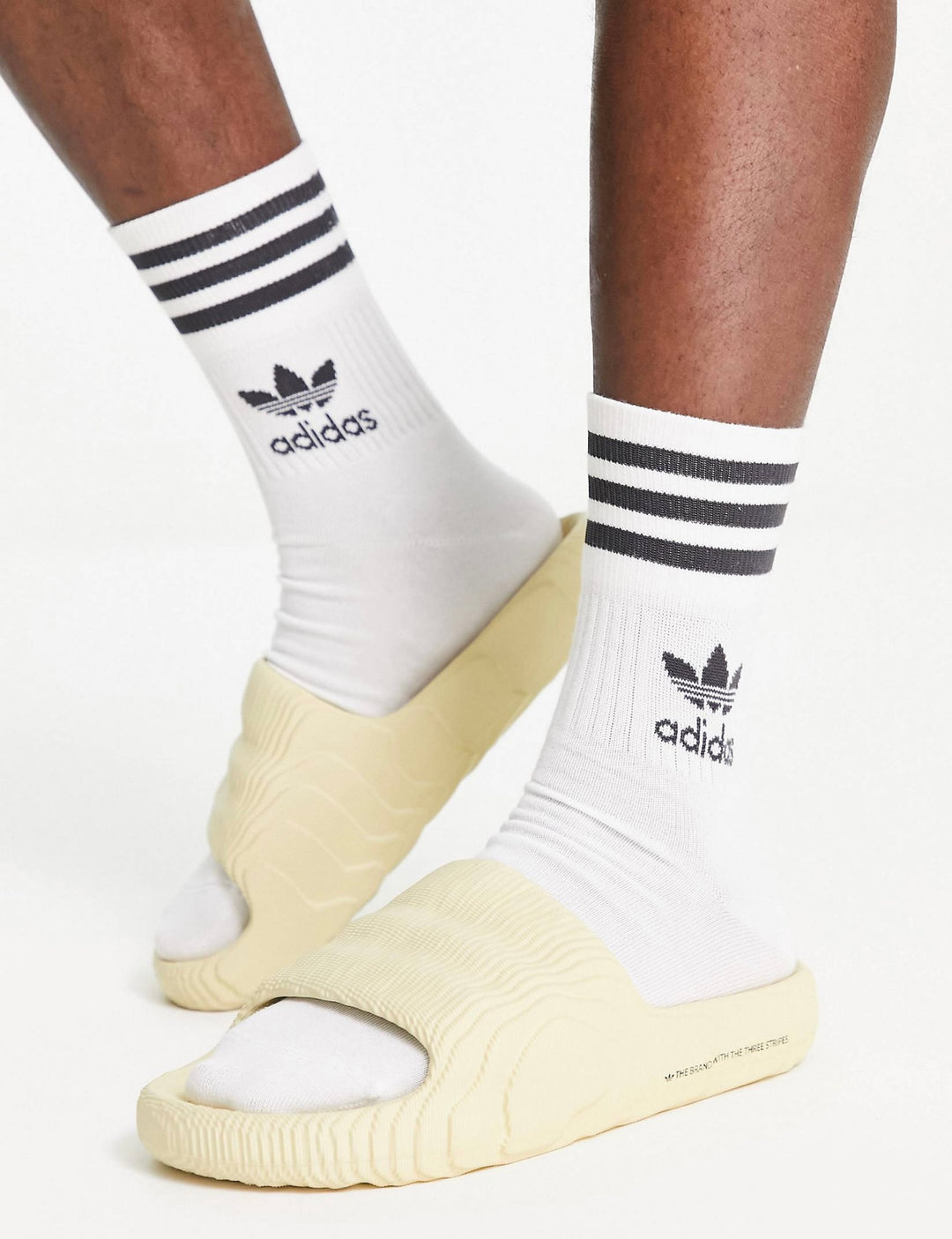 Adidas adilette 22 slides in cream