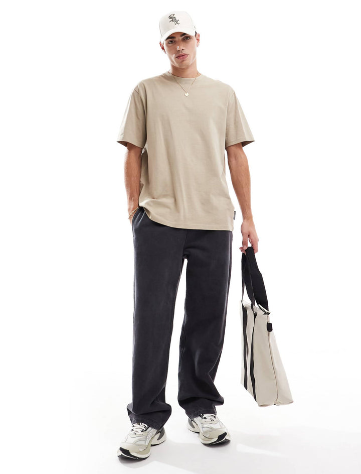 FSBN Oversized t-shirt in Carton