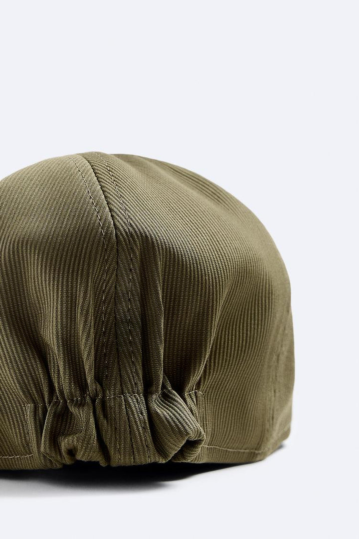 ZARA TEXTURED FLAT CAP
