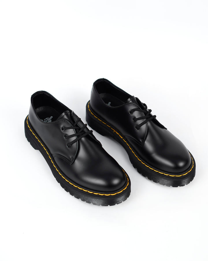 Dr Martens 3 eyed lace up black sole Oxford Shoes