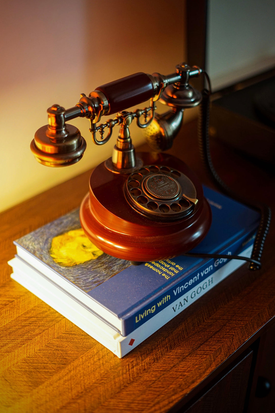 Garm Island 1 of 1 Antique Telephone