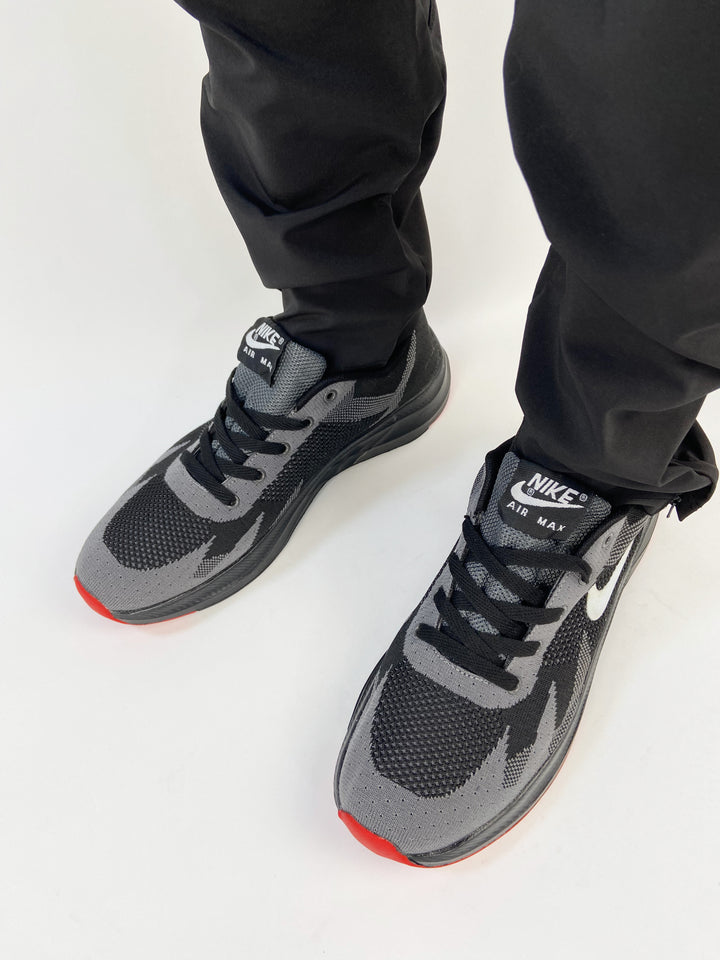 Nike air max knit trainers in black&grey