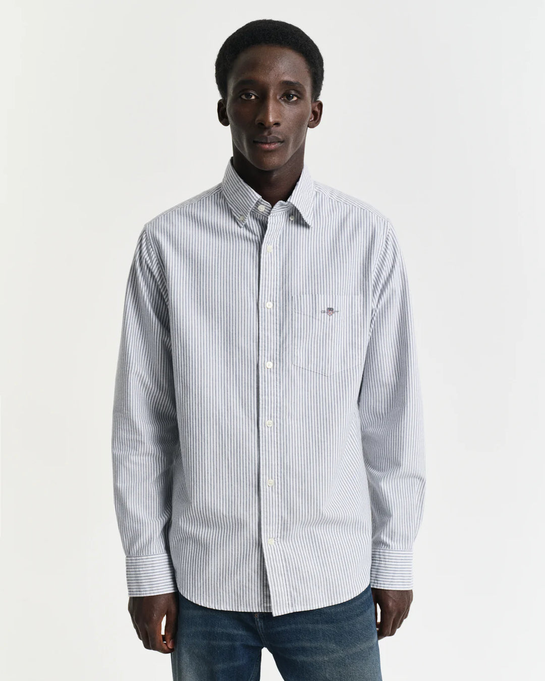 GANT Regular Fit Banker Stripe Classic Oxford Shirt in Navy blue