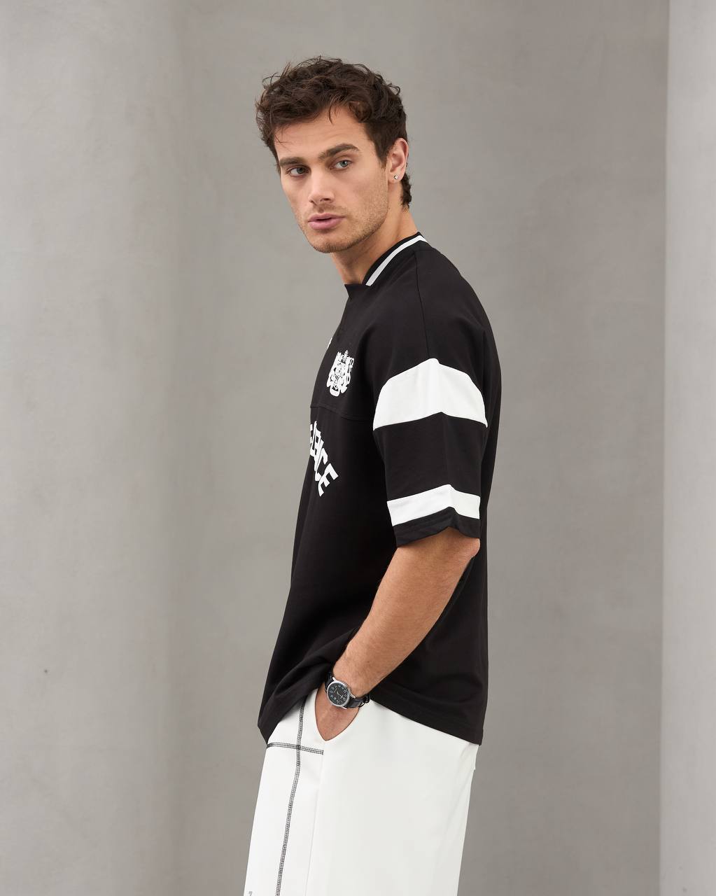 2morrow Move in Silence T-shirt in black