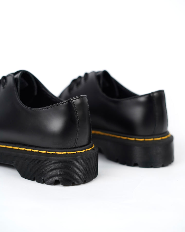 Dr Martens 3 eyed lace up black sole Oxford Shoes