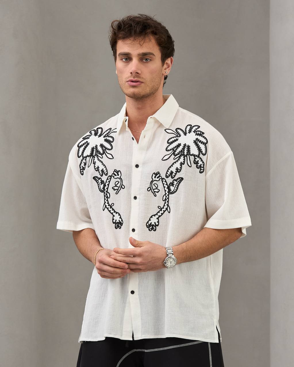 2morrow Floral Embroidered shirt in white