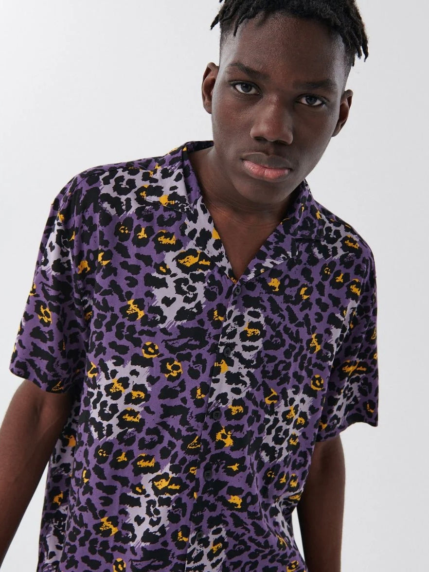 Cropp Leopard print shirt in purple