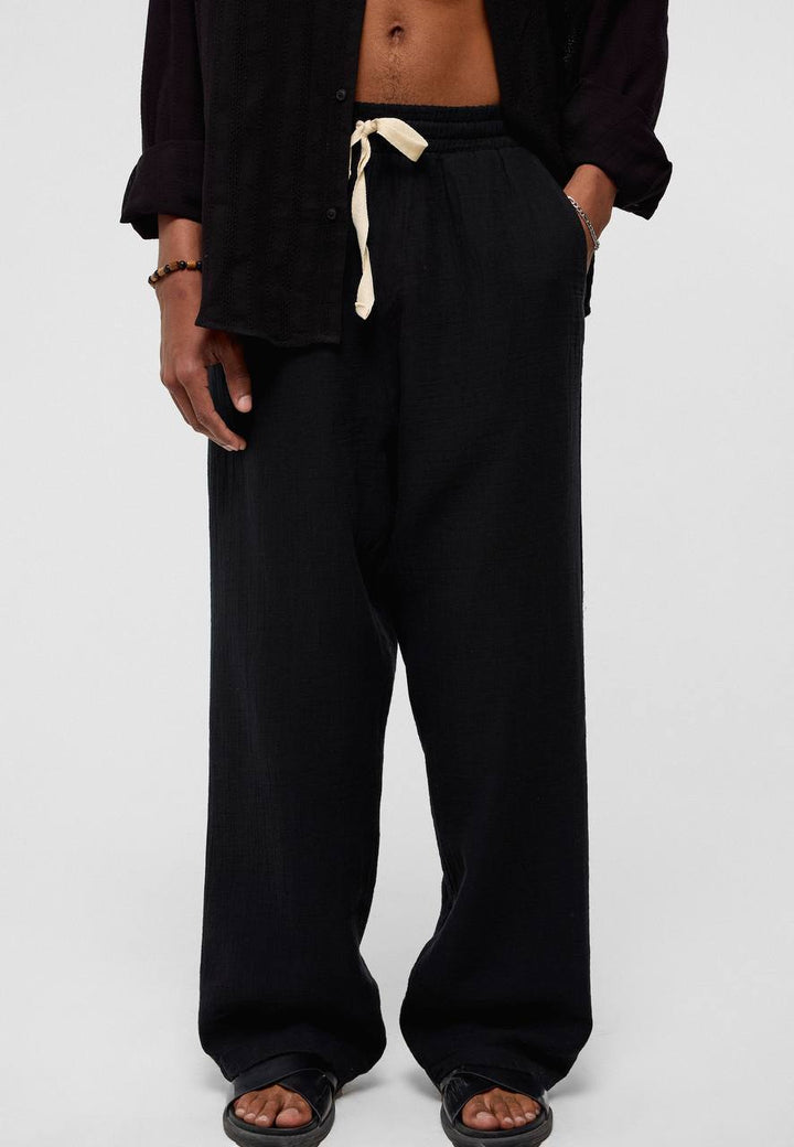 Essence of Life Linen Pants in Black