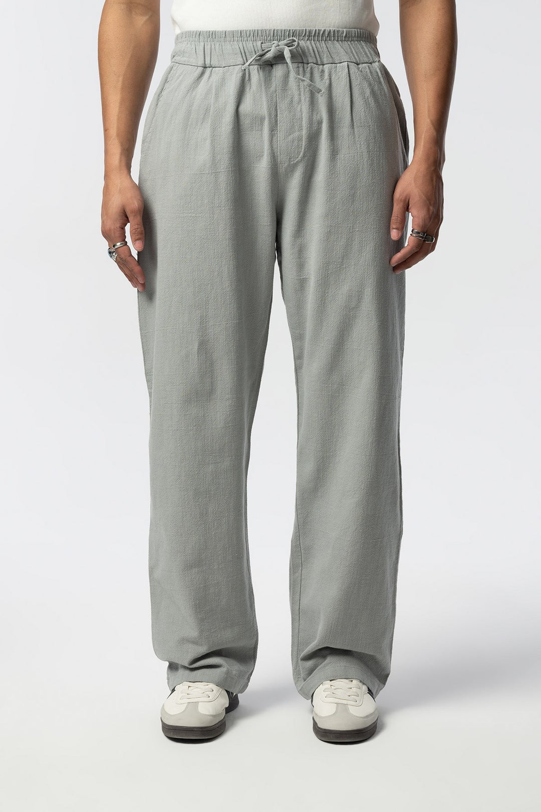 H&M COTTON/LINEN RELAXED FIT TROUSERS IN LIGHT GREEN