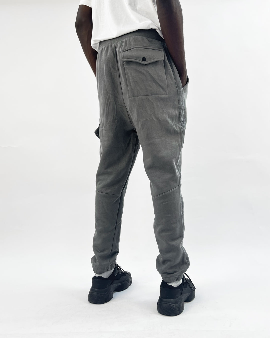 Icono patch pocket jogger pants in grey