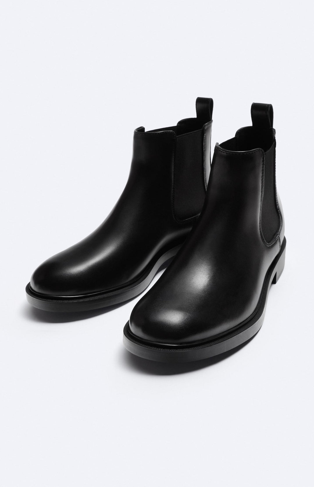 Zara Chelsea Boots in black