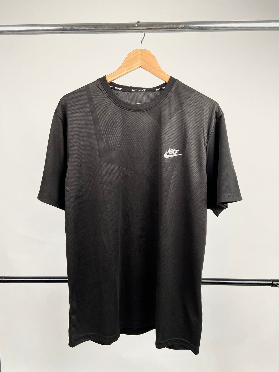 Nike black plain side logo sports t-shirt