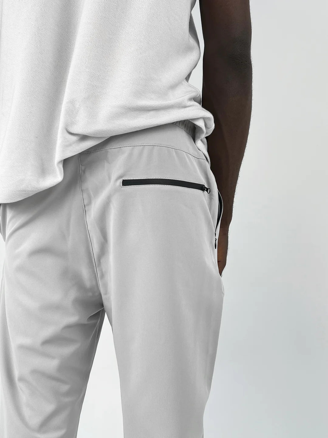 Under armour track pants in grey