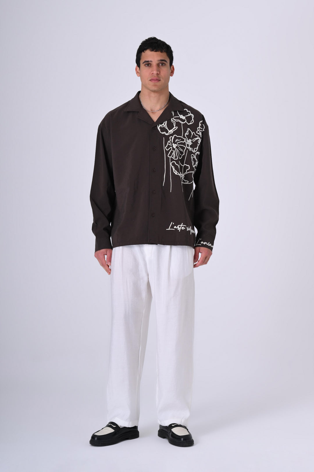 2512 Floral Embroidered Shirt in Brown