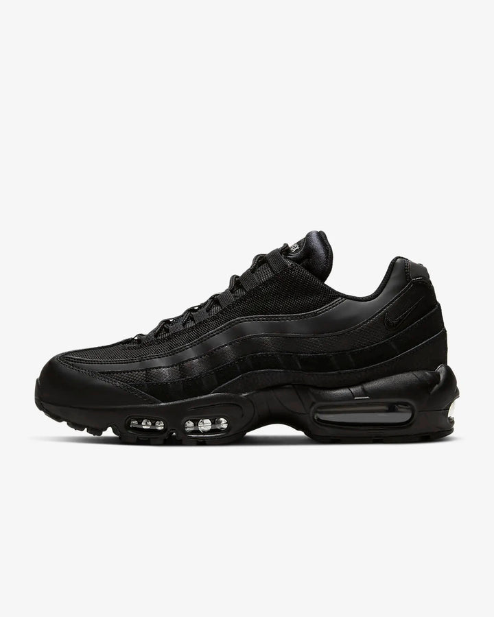 Nike Air Max 95 TT Trainers in black