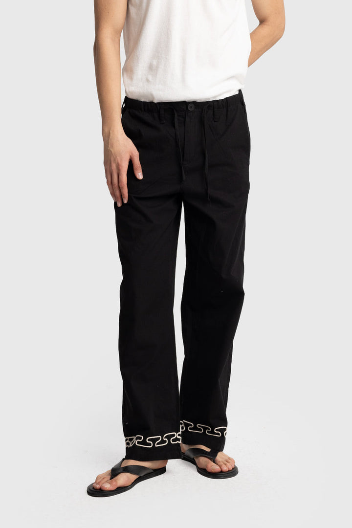 Giesto Poplin Pants with Embroidery Details in black