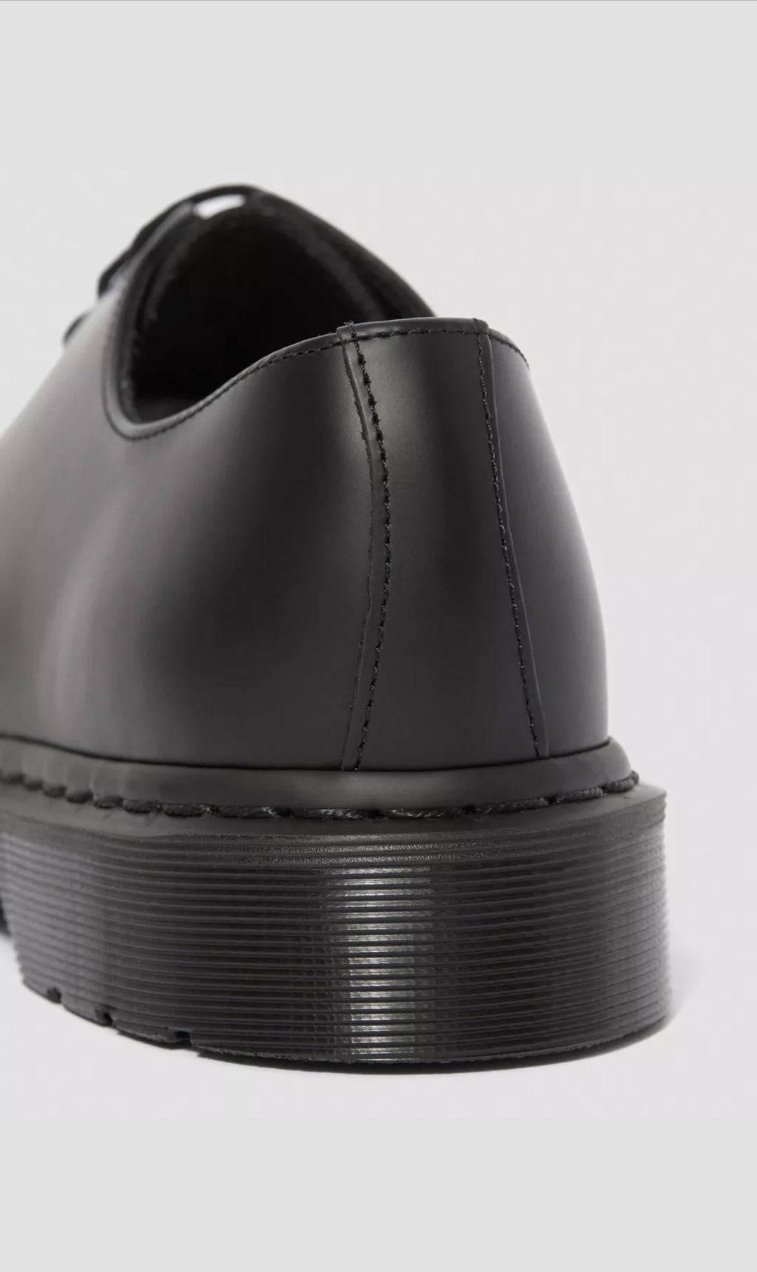 Dr Martens original 3-eye shoes in black