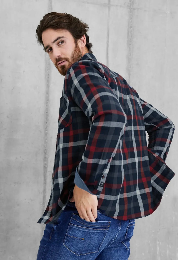 Street One Men plaid shirt in red and blue