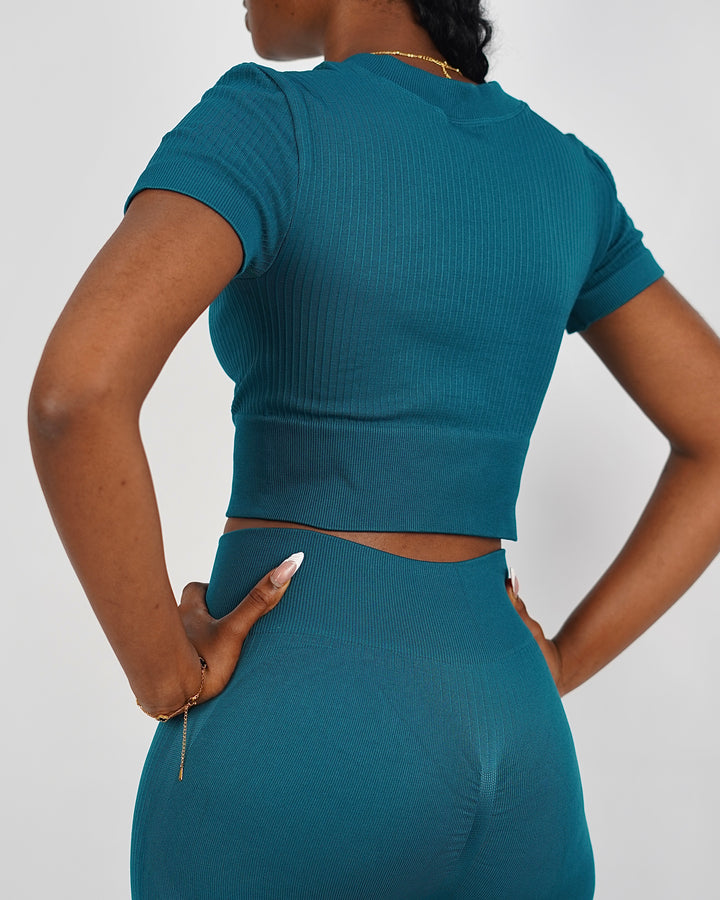 Garm Island Seamless Ribbed Short Sleeve in Cyan Blue