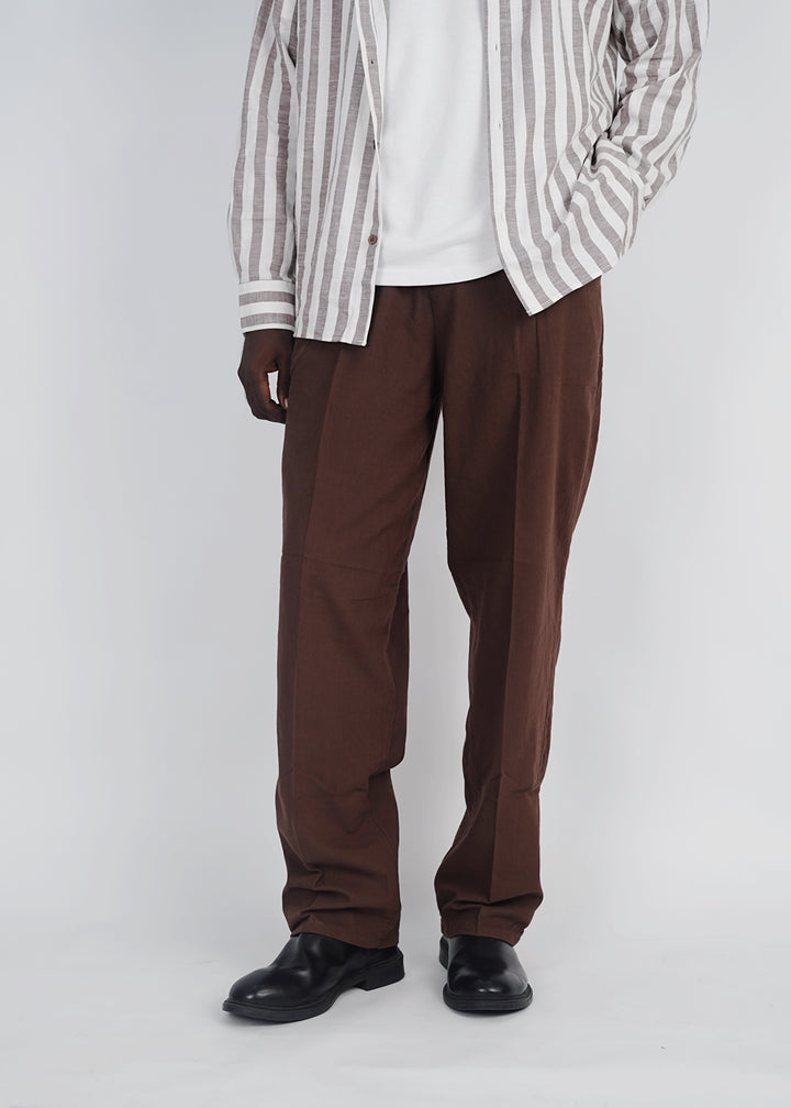 Snazzy linen blend pants in brown