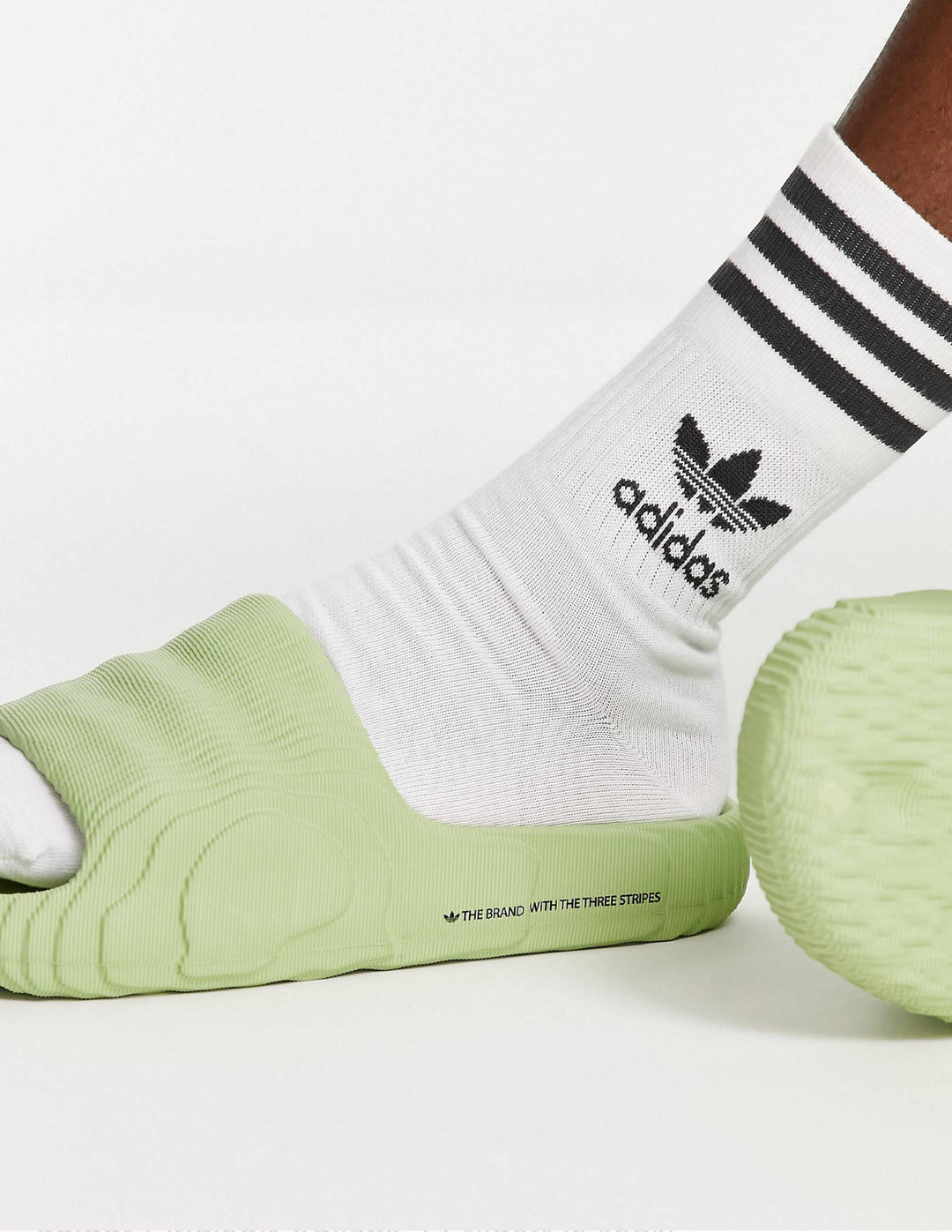 Adidas adilette 22 slides in green