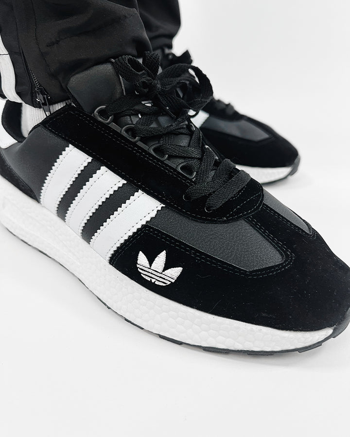 Adidas Retro Trainers in black/white