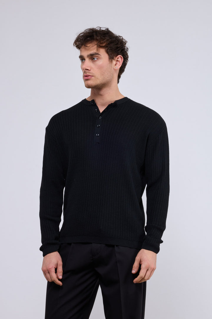 2512 Henley Sweatshirt in Black