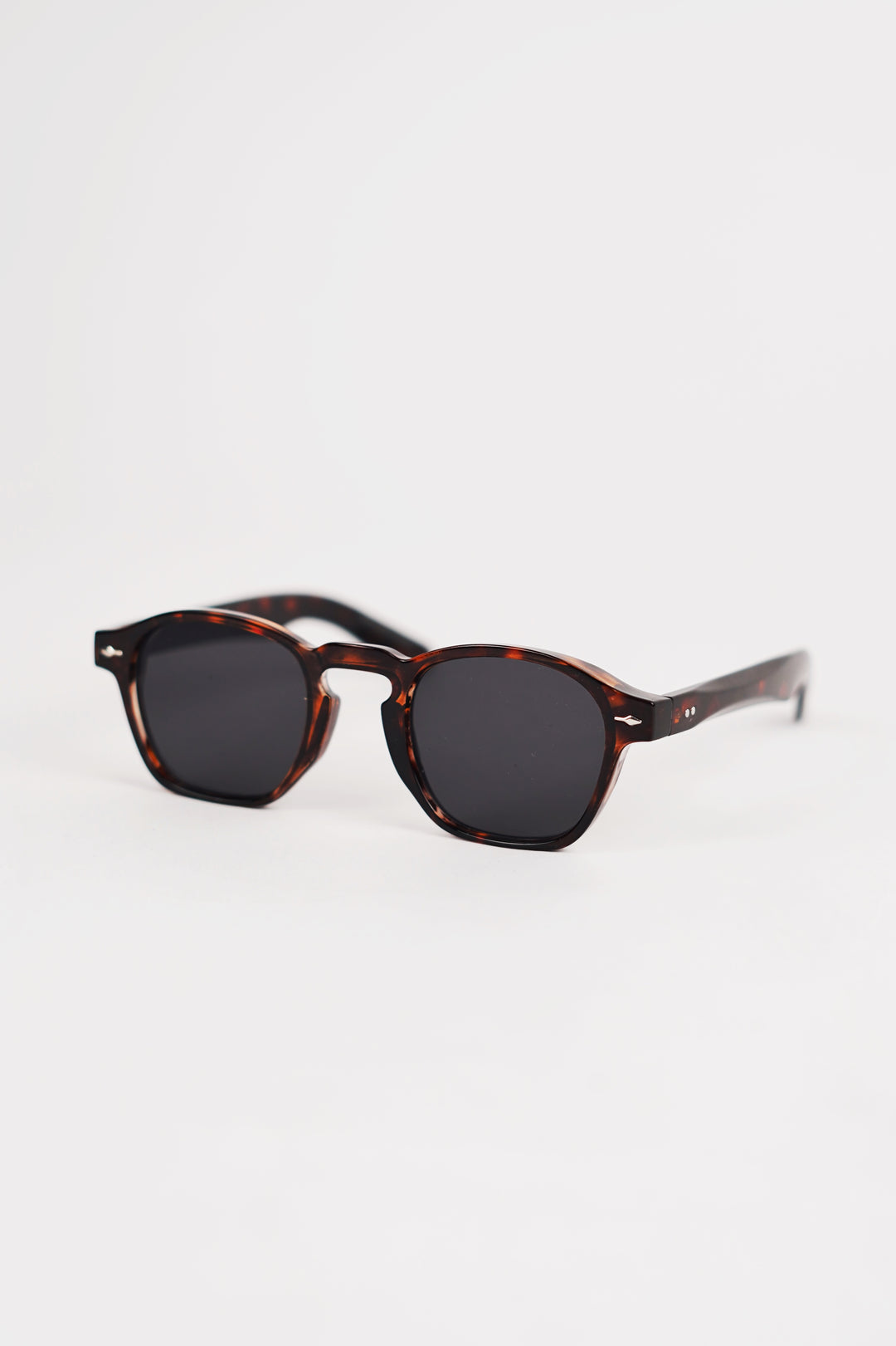 Geometric Vintage Turtle Sun glasses