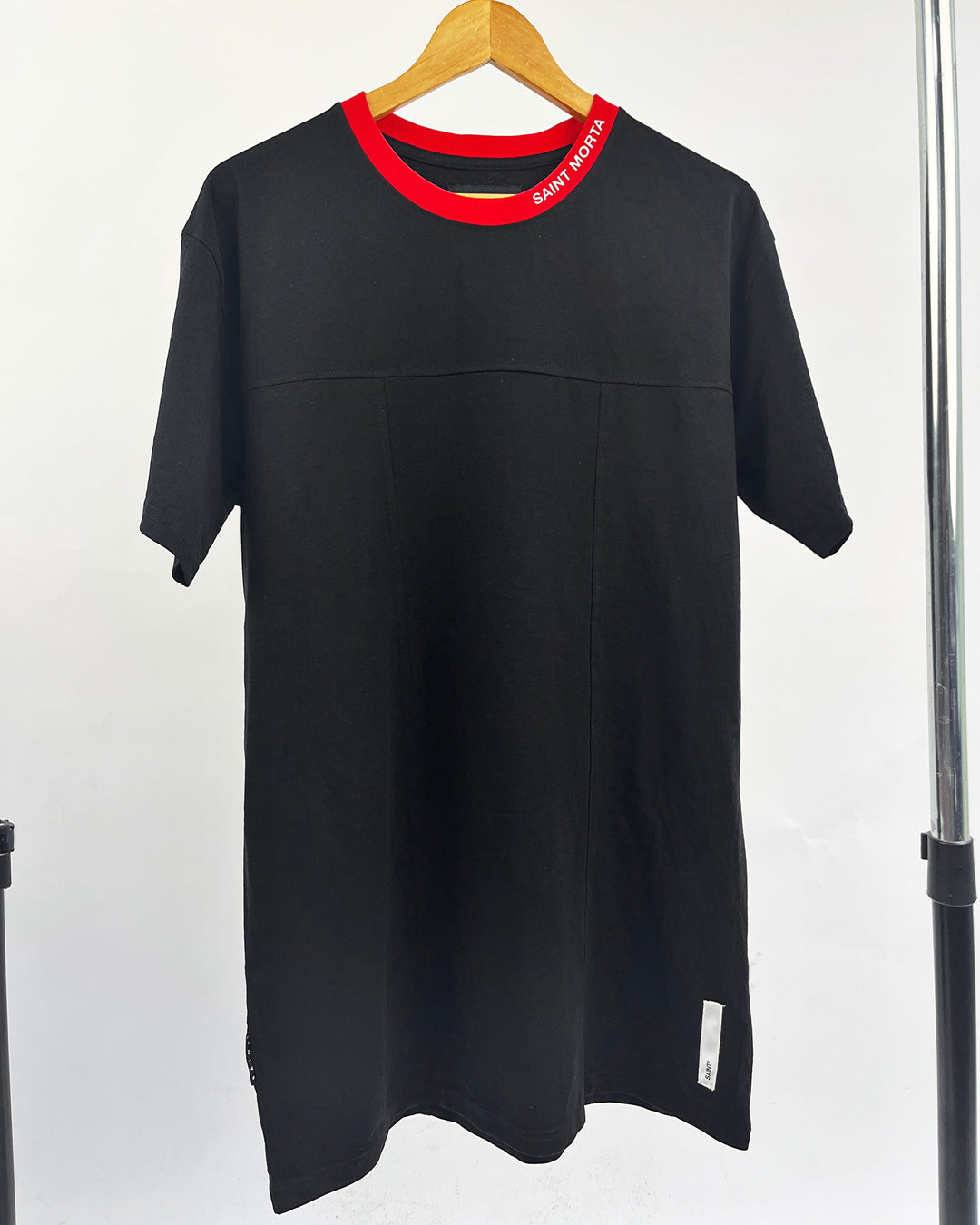 Saint Morta jacquard T-shirt in black/red