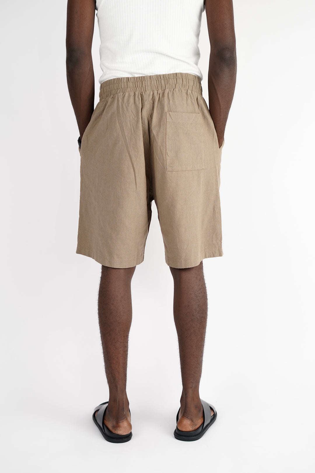 Vamos Linen Shorts in Brown