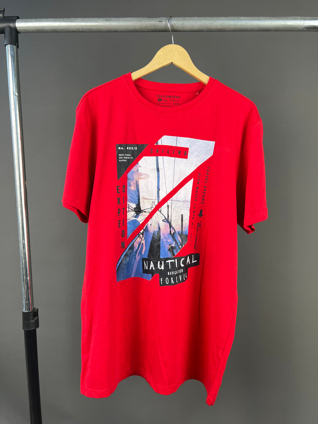 Via Cortesa photo print T-shirt in red