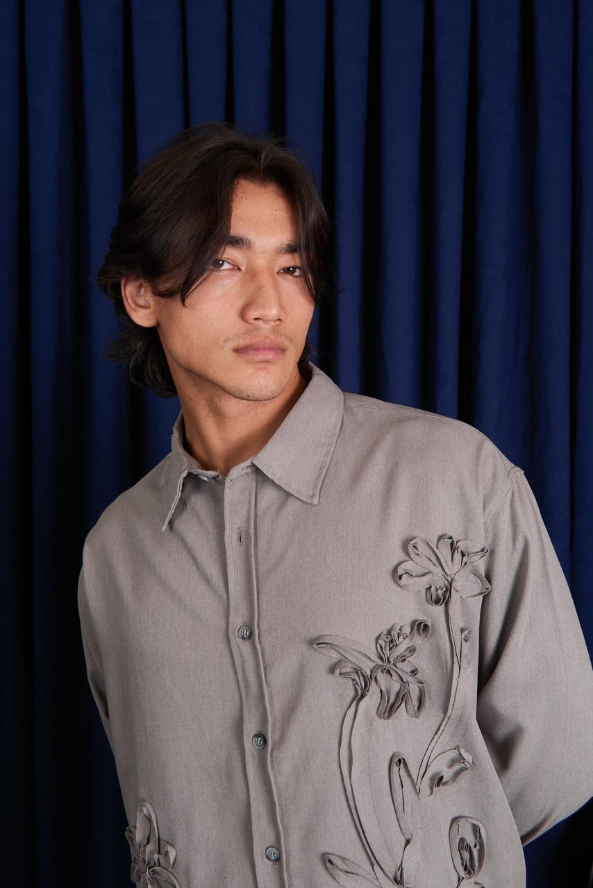 Kaen Textured Shirt in Grey