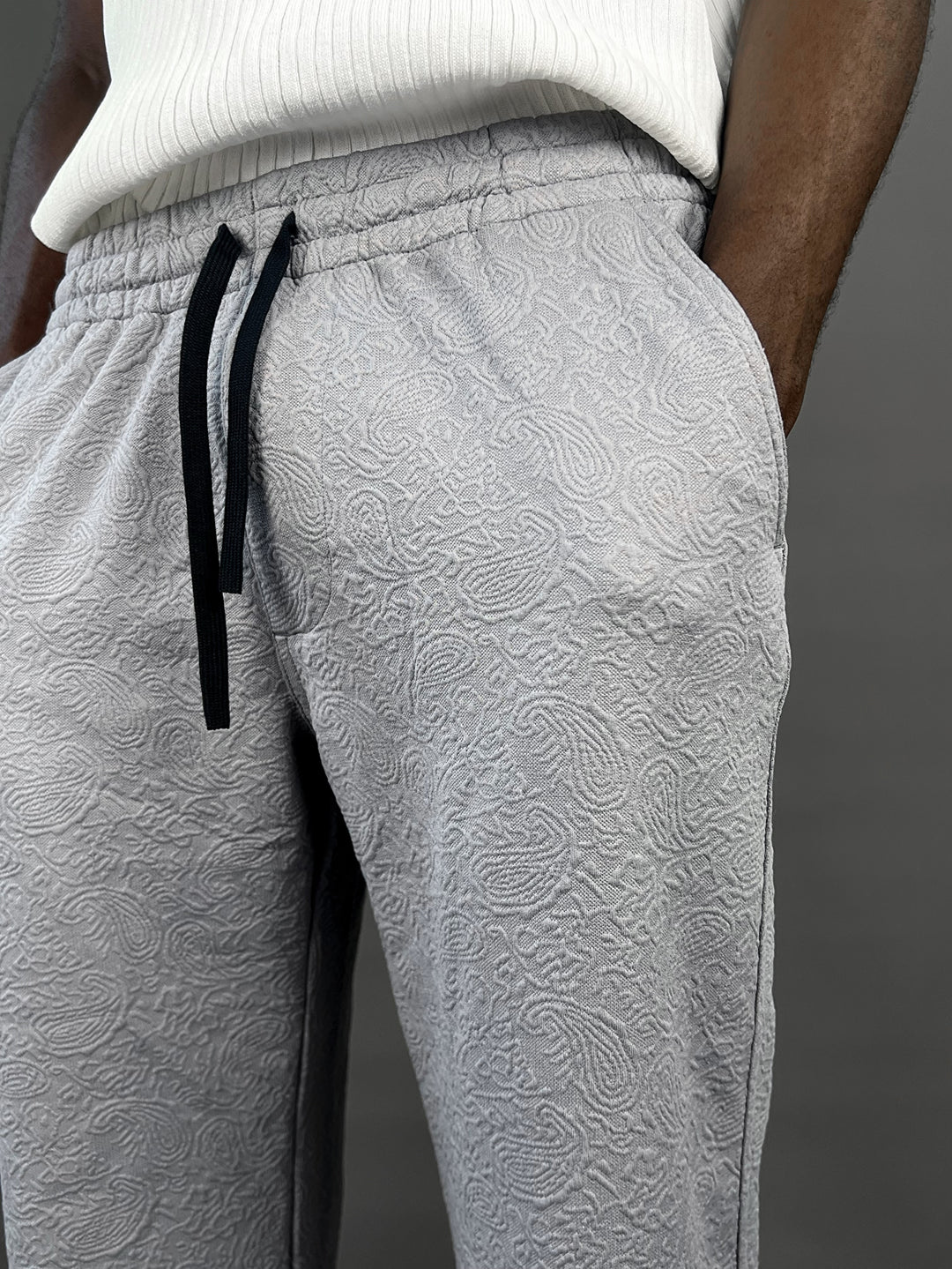 Line of Art Paisley Jogger pants in grey