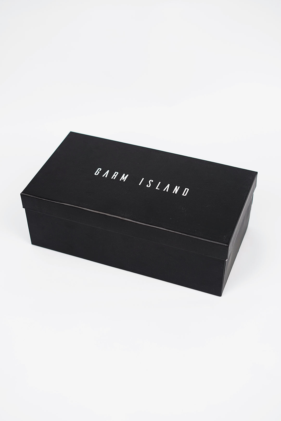 Garm Island Vintage Calf Leather Penny Loafers in black